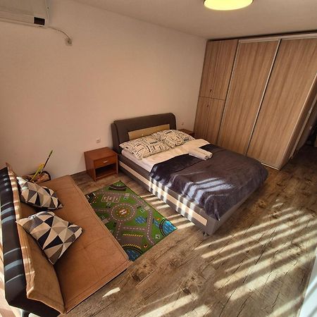 Apartman Ttt Burgas City Exterior foto