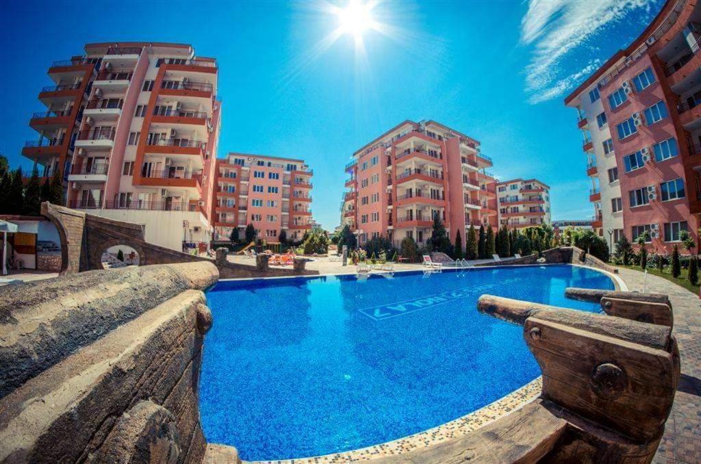 Apartman Ttt Burgas City Exterior foto